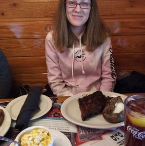 Meet your Posher, Gina